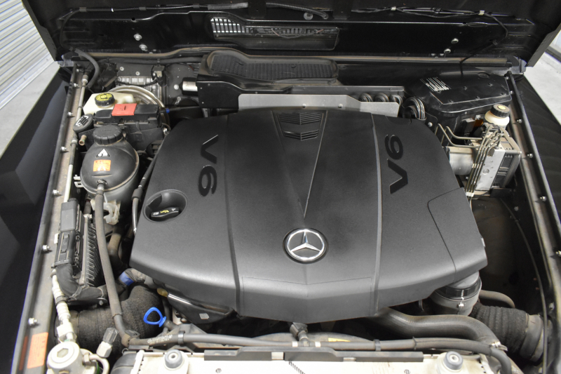 メルセデスベンツ Gクラス G350 ﾌﾞﾙｰﾃｯｸ ﾗｸﾞｼﾞｭｱﾘｰPKG ｾｰﾌﾃｨPKG 211馬力 7速AT 4WD ｻﾝﾙｰﾌ 全席ﾋｰﾀｰ黒革 NEW内装18AW ﾃﾞｨｽﾄﾛ ﾌﾞﾗｲﾝﾄﾞｽﾎﾟｯﾄ ｷｾﾉﾝ ｷｰﾚｽ ﾊﾟｰｸﾄﾛ ARTICOﾀﾞｯｼｭ harman/kardon 地ﾃﾞｼﾞﾅﾋﾞ Bｶﾒﾗ 2年保証