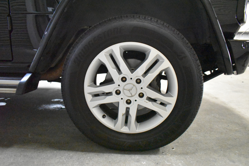 メルセデスベンツ Gクラス G350 ﾌﾞﾙｰﾃｯｸ ﾗｸﾞｼﾞｭｱﾘｰPKG ｾｰﾌﾃｨPKG 211馬力 7速AT 4WD ｻﾝﾙｰﾌ 全席ﾋｰﾀｰ黒革 NEW内装18AW ﾃﾞｨｽﾄﾛ ﾌﾞﾗｲﾝﾄﾞｽﾎﾟｯﾄ ｷｾﾉﾝ ｷｰﾚｽ ﾊﾟｰｸﾄﾛ ARTICOﾀﾞｯｼｭ harman/kardon 地ﾃﾞｼﾞﾅﾋﾞ Bｶﾒﾗ 2年保証