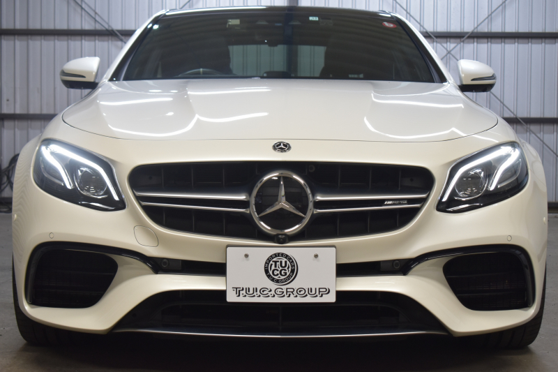 AMG Eクラス E63 S 4M+ ｴｸｽｸﾙｰｼﾌﾞ ﾚｰﾀﾞｰSP 右H 612馬力 ｴｸｽｸﾙｰｼﾌﾞP MEｺﾈｸﾄ ﾊﾟﾉﾗﾏSR ﾋｰﾀｰｸｰﾗｰ黒革 ﾃﾞｨｽﾄﾛ BSM Lﾁｪﾝｼﾞ AMGｴｱﾛ20AW ｷｰGo PTS ﾌｯﾄﾄﾗﾝｸ HUD ﾌﾞﾙﾒS 地ﾃﾞｼﾞ360ｶﾒﾗ 2年保証