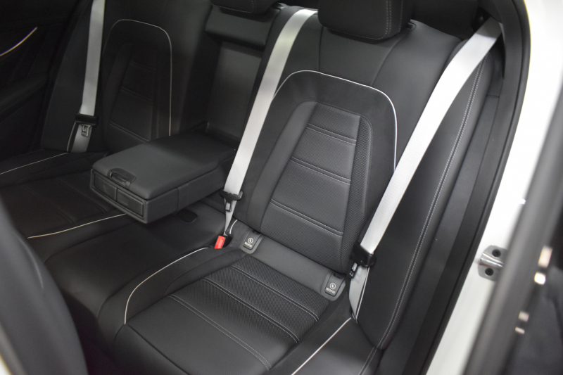 AMG Eクラス E63 S 4M+ ｴｸｽｸﾙｰｼﾌﾞ ﾚｰﾀﾞｰSP 右H 612馬力 ｴｸｽｸﾙｰｼﾌﾞP MEｺﾈｸﾄ ﾊﾟﾉﾗﾏSR ﾋｰﾀｰｸｰﾗｰ黒革 ﾃﾞｨｽﾄﾛ BSM Lﾁｪﾝｼﾞ AMGｴｱﾛ20AW ｷｰGo PTS ﾌｯﾄﾄﾗﾝｸ HUD ﾌﾞﾙﾒS 地ﾃﾞｼﾞ360ｶﾒﾗ 2年保証