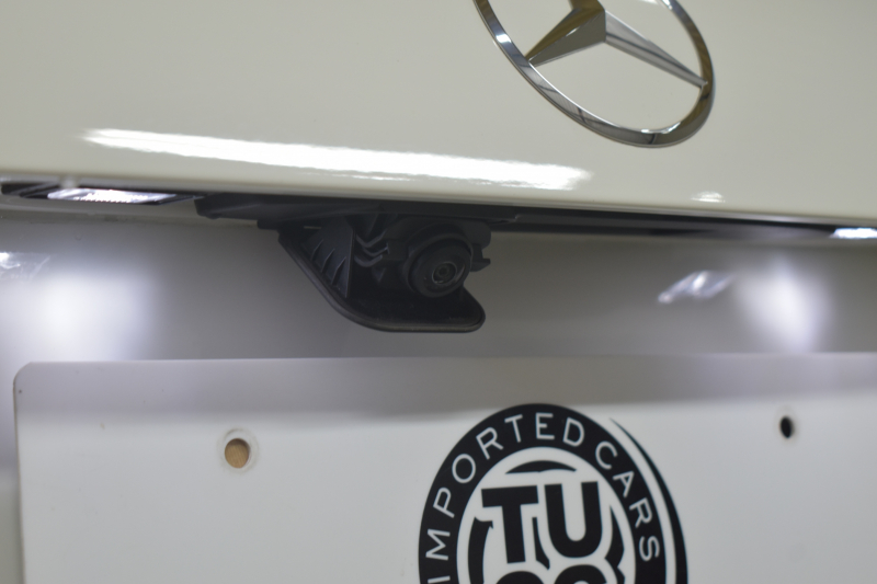 メルセデスベンツ GLA GLA200d 4ﾏﾁｯｸ AMGﾗｲﾝ/AMGﾚｻﾞｰｴｸｽｸﾙｰｼﾌﾞP/ﾚｰﾀﾞｰSP 燃費16.5 ﾃﾞｨｰｾﾞﾙTB ﾊﾟﾉﾗﾏｻﾝR ﾋｰﾀｰ付赤黒革ｼｰﾄ ﾃﾞｨｽﾄﾛ BSM Lﾁｪﾝｼﾞ AMGｴｱﾛ19AW ｷｰﾚｽGO PTS ﾌｯﾄﾄﾗﾝｸ 対話式ﾅﾋﾞ 360ｶﾒﾗ 2年保証