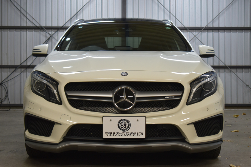 AMG GLA GLA45 4ﾏﾁｯｸ ﾚｰﾀﾞｰｾｰﾌﾃｨP 高出力ｴﾝｼﾞﾝ360馬力 ﾊﾟﾉﾗﾏｻﾝﾙｰﾌ ﾋｰﾀｰ黒革 ﾃﾞｨｽﾄﾛﾆｯｸﾌﾟﾗｽ ﾌﾞﾗｲﾝｯﾄﾞｽﾎﾟｯﾄ ﾚｰﾝｷｰﾌﾟ AMGｴｱﾛ19AW ｷｰﾚｽGO ﾊﾟｰｸﾄﾛﾆｯｸ 地デジBｶﾒﾗ 2年保証