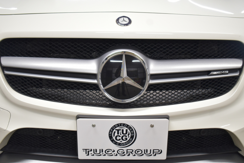 AMG GLA GLA45 4ﾏﾁｯｸ ﾚｰﾀﾞｰｾｰﾌﾃｨP 高出力ｴﾝｼﾞﾝ360馬力 ﾊﾟﾉﾗﾏｻﾝﾙｰﾌ ﾋｰﾀｰ黒革 ﾃﾞｨｽﾄﾛﾆｯｸﾌﾟﾗｽ ﾌﾞﾗｲﾝｯﾄﾞｽﾎﾟｯﾄ ﾚｰﾝｷｰﾌﾟ AMGｴｱﾛ19AW ｷｰﾚｽGO ﾊﾟｰｸﾄﾛﾆｯｸ 地デジBｶﾒﾗ 2年保証