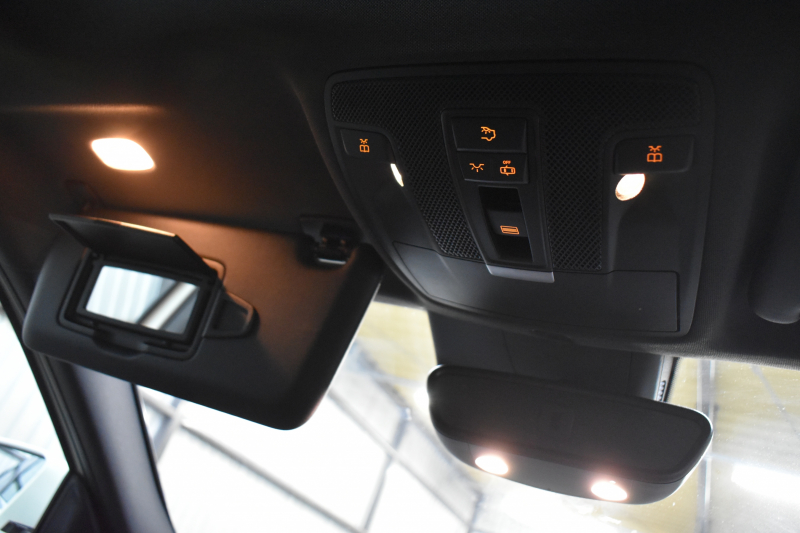 AMG GLA GLA45 4ﾏﾁｯｸ ﾚｰﾀﾞｰｾｰﾌﾃｨP 高出力ｴﾝｼﾞﾝ360馬力 ﾊﾟﾉﾗﾏｻﾝﾙｰﾌ ﾋｰﾀｰ黒革 ﾃﾞｨｽﾄﾛﾆｯｸﾌﾟﾗｽ ﾌﾞﾗｲﾝｯﾄﾞｽﾎﾟｯﾄ ﾚｰﾝｷｰﾌﾟ AMGｴｱﾛ19AW ｷｰﾚｽGO ﾊﾟｰｸﾄﾛﾆｯｸ 地デジBｶﾒﾗ 2年保証