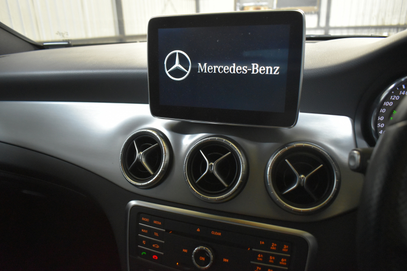 メルセデスベンツ CLAクラス CLA180 Edition Black AMGﾗｲﾝ ﾚｰﾀﾞｰｾｰﾌﾃｨP 限定250台 1ｵｰﾅｰ ﾊｰﾌﾚｻﾞｰ ﾃﾞｨｽﾄﾛ ﾌﾞﾗｲﾝﾄﾞｽﾎﾟｯﾄ ﾚｰﾝｷｰﾌﾟ AMGｴｱﾛ18AW HDDﾅﾋﾞTV ﾊﾞｯｸｶﾒﾗ ｷｰﾚｽGo ﾊﾟｰｸｱｼｽﾄ 2年保証