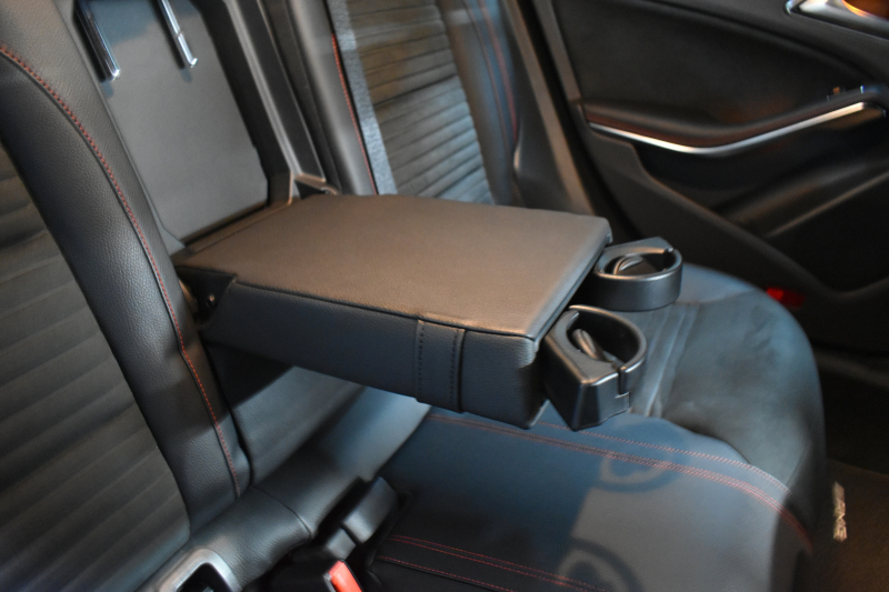 メルセデスベンツ CLAクラス CLA180 Edition Black AMGﾗｲﾝ ﾚｰﾀﾞｰｾｰﾌﾃｨP 限定250台 1ｵｰﾅｰ ﾊｰﾌﾚｻﾞｰ ﾃﾞｨｽﾄﾛ ﾌﾞﾗｲﾝﾄﾞｽﾎﾟｯﾄ ﾚｰﾝｷｰﾌﾟ AMGｴｱﾛ18AW HDDﾅﾋﾞTV ﾊﾞｯｸｶﾒﾗ ｷｰﾚｽGo ﾊﾟｰｸｱｼｽﾄ 2年保証