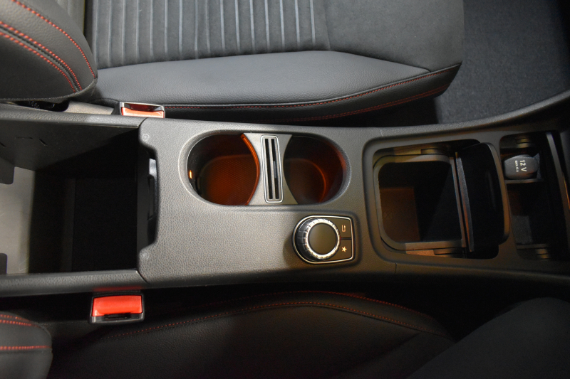 メルセデスベンツ CLAクラス CLA180 Edition Black AMGﾗｲﾝ ﾚｰﾀﾞｰｾｰﾌﾃｨP 限定250台 1ｵｰﾅｰ ﾊｰﾌﾚｻﾞｰ ﾃﾞｨｽﾄﾛ ﾌﾞﾗｲﾝﾄﾞｽﾎﾟｯﾄ ﾚｰﾝｷｰﾌﾟ AMGｴｱﾛ18AW HDDﾅﾋﾞTV ﾊﾞｯｸｶﾒﾗ ｷｰﾚｽGo ﾊﾟｰｸｱｼｽﾄ 2年保証