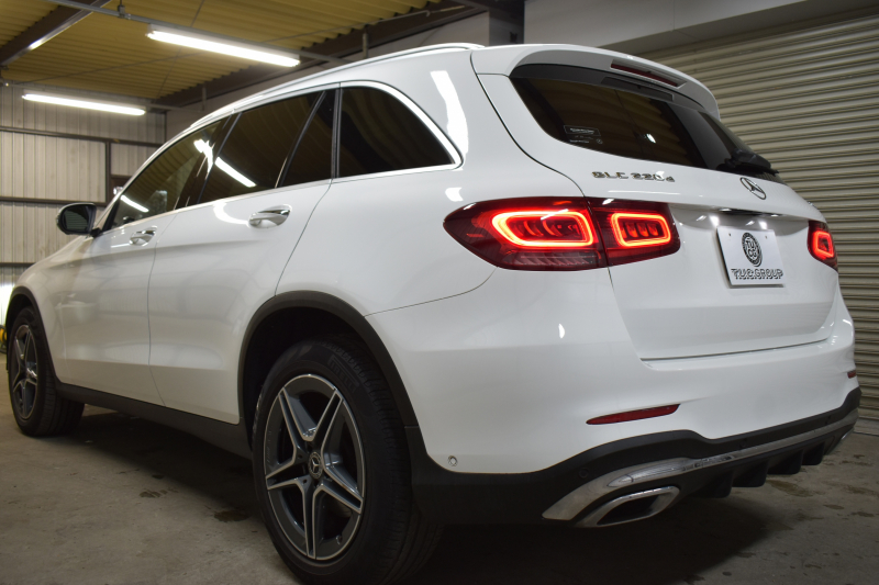 メルセデスベンツ GLC GLC220d 4ﾏﾁｯｸ AMGﾗｲﾝ ﾚｰﾀﾞｰｾｰﾌﾃｨP 後期型 1ｵｰﾅｰ ﾊﾟﾉﾗﾏｻﾝﾙｰﾌ AMGｴｱﾛ19AW ﾃﾞｨｽﾄﾛﾆｯｸ ﾌﾞﾗｲﾝﾄﾞｽﾎﾟｯﾄ ﾚｰﾝｷｰﾌﾟ ﾊｰﾌﾚｻﾞｰ MBUXﾅﾋﾞTV 360ｶﾒﾗ ｷｰﾚｽGO ﾌｯﾄｹﾞｰﾄ 2年保証