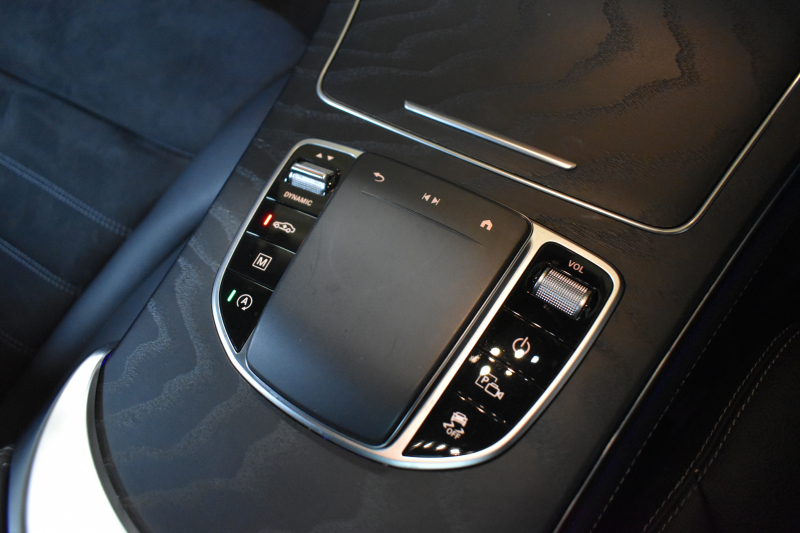 メルセデスベンツ GLC GLC220d 4ﾏﾁｯｸ AMGﾗｲﾝ ﾚｰﾀﾞｰｾｰﾌﾃｨP 後期型 1ｵｰﾅｰ ﾊﾟﾉﾗﾏｻﾝﾙｰﾌ AMGｴｱﾛ19AW ﾃﾞｨｽﾄﾛﾆｯｸ ﾌﾞﾗｲﾝﾄﾞｽﾎﾟｯﾄ ﾚｰﾝｷｰﾌﾟ ﾊｰﾌﾚｻﾞｰ MBUXﾅﾋﾞTV 360ｶﾒﾗ ｷｰﾚｽGO ﾌｯﾄｹﾞｰﾄ 2年保証