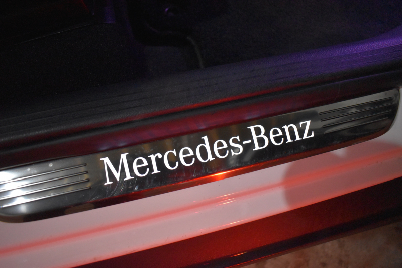 メルセデスベンツ GLC GLC220d 4ﾏﾁｯｸ AMGﾗｲﾝ ﾚｰﾀﾞｰｾｰﾌﾃｨP 後期型 1ｵｰﾅｰ ﾊﾟﾉﾗﾏｻﾝﾙｰﾌ AMGｴｱﾛ19AW ﾃﾞｨｽﾄﾛﾆｯｸ ﾌﾞﾗｲﾝﾄﾞｽﾎﾟｯﾄ ﾚｰﾝｷｰﾌﾟ ﾊｰﾌﾚｻﾞｰ MBUXﾅﾋﾞTV 360ｶﾒﾗ ｷｰﾚｽGO ﾌｯﾄｹﾞｰﾄ 2年保証