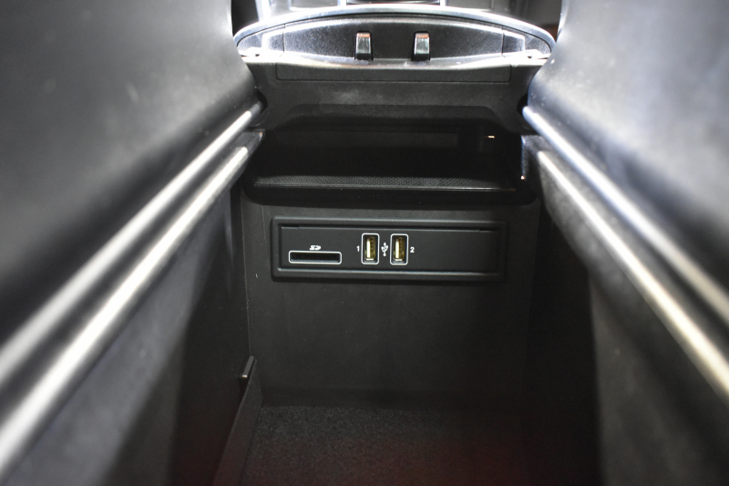 メルセデスベンツ GLCクーペ GLC250 4M ｸｰﾍﾟ ｽﾎﾟｰﾂ 本革仕様 ﾚｰﾀﾞｰｾｰﾌﾃｨP 全席ﾋｰﾀｰ黒革 ｻﾝﾙｰﾌ ﾃﾞｨｽﾄﾛ ﾌﾞﾗｲﾝﾄﾞｽﾎﾟｯﾄ Lｷｰﾌﾟ ｷｰﾚｽGo ﾍｯﾄﾞｱｯﾌﾟD 自動Fｹﾞｰﾄ ﾌﾞﾙﾒｽﾀｰS 地デジ360ｶﾒﾗ 2年保証