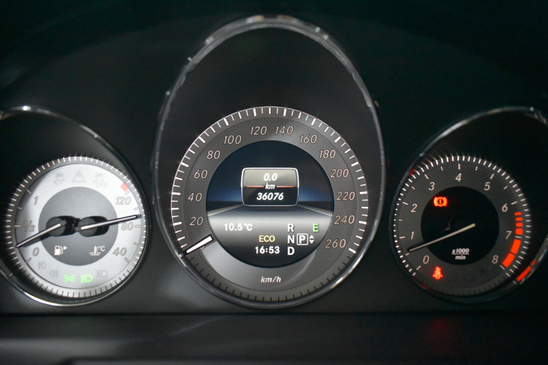 メルセデスベンツ GLKクラス GLK350 4M AMGｴｸｽｸﾙｰｼﾌﾞ ﾚｰﾀﾞｰｾｰﾌﾃｨP 後期型 左H 4WD 306馬力 ﾊﾟﾉﾗﾏｻﾝﾙｰﾌ ﾋｰﾀｰ付黒革 ﾃﾞｨｽﾄﾛ BSM Lｷｰﾌﾟ AMGｴｱﾛ20AW ｷｰﾚｽGO ﾊﾟｰｸﾄﾛ 電動ﾘｱｹﾞｰﾄ LED内蔵ｷｾﾉﾝ 地ﾃﾞｼﾞﾅﾋﾞ 360ｶﾒﾗ 2年保証