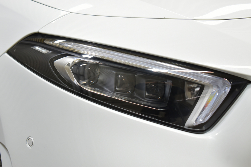 メルセデスベンツ Aクラス A250 4ﾏﾁｯｸ AMGﾗｲﾝ AMGﾚｻﾞｰｴｸｽｸﾙｰｼﾌﾞ ｱﾄﾞﾊﾞﾝｽﾄﾞP ﾚｰﾀﾞｰSP  ﾊﾟﾉﾗﾏｻﾝﾙｰﾌ ﾋｰﾀｰ赤黒革 ﾃﾞｨｽﾄﾛ ﾌﾞﾗｲﾝﾄﾞS Lﾁｪﾝｼﾞ AMGｴｱﾛ18AW ｷｰGO PTS ﾍｯﾄﾞｱｯﾌﾟD 対話式ﾅﾋﾞTV 360ｶﾒﾗ 2年保証