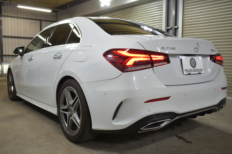 メルセデスベンツ Aクラス A250 4ﾏﾁｯｸ AMGﾗｲﾝ AMGﾚｻﾞｰｴｸｽｸﾙｰｼﾌﾞ ｱﾄﾞﾊﾞﾝｽﾄﾞP ﾚｰﾀﾞｰSP  ﾊﾟﾉﾗﾏｻﾝﾙｰﾌ ﾋｰﾀｰ赤黒革 ﾃﾞｨｽﾄﾛ ﾌﾞﾗｲﾝﾄﾞS Lﾁｪﾝｼﾞ AMGｴｱﾛ18AW ｷｰGO PTS ﾍｯﾄﾞｱｯﾌﾟD 対話式ﾅﾋﾞTV 360ｶﾒﾗ 2年保証