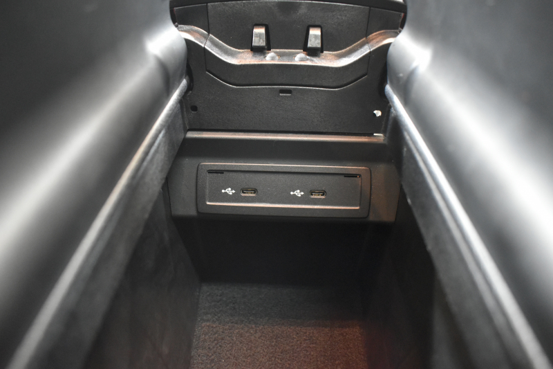 メルセデスベンツ Aクラス A250 4ﾏﾁｯｸ AMGﾗｲﾝ AMGﾚｻﾞｰｴｸｽｸﾙｰｼﾌﾞ ｱﾄﾞﾊﾞﾝｽﾄﾞP ﾚｰﾀﾞｰSP  ﾊﾟﾉﾗﾏｻﾝﾙｰﾌ ﾋｰﾀｰ赤黒革 ﾃﾞｨｽﾄﾛ ﾌﾞﾗｲﾝﾄﾞS Lﾁｪﾝｼﾞ AMGｴｱﾛ18AW ｷｰGO PTS ﾍｯﾄﾞｱｯﾌﾟD 対話式ﾅﾋﾞTV 360ｶﾒﾗ 2年保証