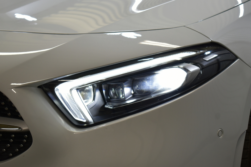 メルセデスベンツ Aクラス A250 4ﾏﾁｯｸ AMGﾗｲﾝ AMGﾚｻﾞｰｴｸｽｸﾙｰｼﾌﾞ ｱﾄﾞﾊﾞﾝｽﾄﾞP ﾚｰﾀﾞｰSP  ﾊﾟﾉﾗﾏｻﾝﾙｰﾌ ﾋｰﾀｰ赤黒革 ﾃﾞｨｽﾄﾛ ﾌﾞﾗｲﾝﾄﾞS Lﾁｪﾝｼﾞ AMGｴｱﾛ18AW ｷｰGO PTS ﾍｯﾄﾞｱｯﾌﾟD 対話式ﾅﾋﾞTV 360ｶﾒﾗ 2年保証