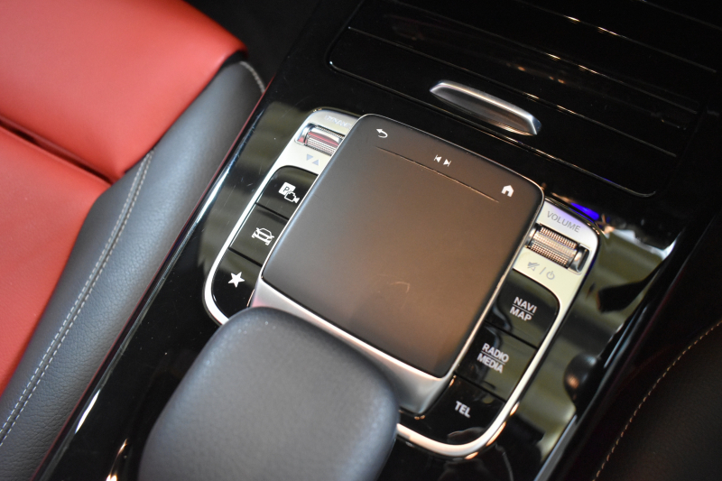 メルセデスベンツ Aクラス A250 4ﾏﾁｯｸ AMGﾗｲﾝ AMGﾚｻﾞｰｴｸｽｸﾙｰｼﾌﾞ ｱﾄﾞﾊﾞﾝｽﾄﾞP ﾚｰﾀﾞｰSP  ﾊﾟﾉﾗﾏｻﾝﾙｰﾌ ﾋｰﾀｰ赤黒革 ﾃﾞｨｽﾄﾛ ﾌﾞﾗｲﾝﾄﾞS Lﾁｪﾝｼﾞ AMGｴｱﾛ18AW ｷｰGO PTS ﾍｯﾄﾞｱｯﾌﾟD 対話式ﾅﾋﾞTV 360ｶﾒﾗ 2年保証