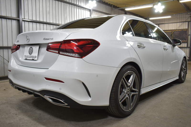 メルセデスベンツ Aクラス A250 4ﾏﾁｯｸ AMGﾗｲﾝ AMGﾚｻﾞｰｴｸｽｸﾙｰｼﾌﾞ ｱﾄﾞﾊﾞﾝｽﾄﾞP ﾚｰﾀﾞｰSP  ﾊﾟﾉﾗﾏｻﾝﾙｰﾌ ﾋｰﾀｰ赤黒革 ﾃﾞｨｽﾄﾛ ﾌﾞﾗｲﾝﾄﾞS Lﾁｪﾝｼﾞ AMGｴｱﾛ18AW ｷｰGO PTS ﾍｯﾄﾞｱｯﾌﾟD 対話式ﾅﾋﾞTV 360ｶﾒﾗ 2年保証