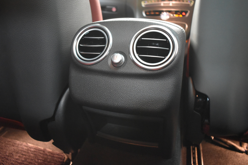 メルセデスベンツ Cクラス C180ｸｰﾍﾟ ｽﾎﾟｰﾂ+ ﾚｻﾞｰｴｸｽｸﾙｰｼﾌﾞ ﾚｰﾀﾞｰｾｰﾌﾃｨP 燃費14.9km ﾊﾟﾉﾗﾏｻﾝﾙｰﾌ ﾋｰﾀｰ赤本革 ACC BSM Lｷｰﾌﾟ AMGｴｱﾛ19AW ｷｰﾚｽGo ﾊﾟｰｸﾄﾛ LEDﾍｯﾄﾞﾗｲﾄ ｴｱﾊﾞﾗﾝｽ 地ﾃﾞｼﾞﾅﾋﾞ Bｶﾒﾗ 2年保証