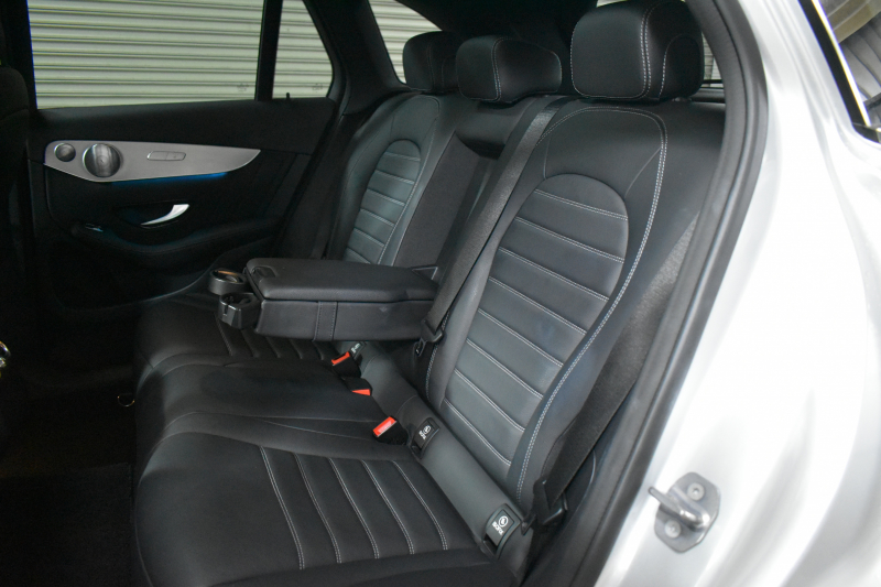 メルセデスベンツ GLC GLC220d 4ﾏﾁｯｸ ｽﾎﾟｰﾂ 本革仕様 ﾚｰﾀﾞｰｾｰﾌﾃｨP ﾊﾟﾉﾗﾏｻﾝﾙｰﾌ 全席ﾋｰﾀｰ黒革 ﾌﾞﾙﾒｽﾀｰ ﾍｯﾄﾞｱｯﾌﾟﾃﾞｨｽﾌﾟﾚｲ ﾌｯﾄｹﾞｰﾄ AMGｴｱﾛ19AW ﾃﾞｨｽﾄﾛﾆｯｸ ﾌﾞﾗｲﾝﾄﾞｽﾎﾟｯﾄ ﾚｰﾝｷｰﾌﾟ Meｺﾈｸﾄ HDDﾅﾋﾞTV 360ｶﾒﾗ ｷｰﾚｽGo 2年保証