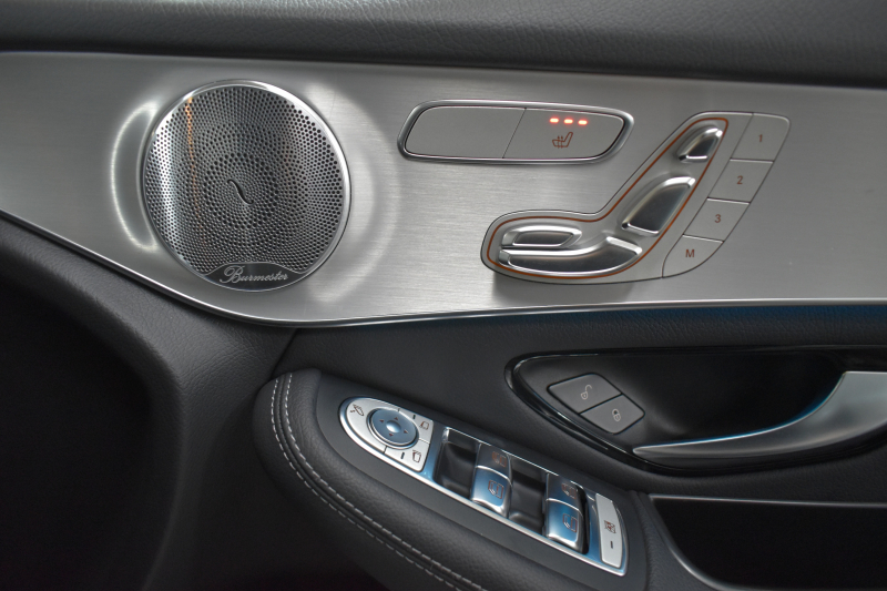 メルセデスベンツ GLC GLC220d 4ﾏﾁｯｸ ｽﾎﾟｰﾂ 本革仕様 ﾚｰﾀﾞｰｾｰﾌﾃｨP ﾊﾟﾉﾗﾏｻﾝﾙｰﾌ 全席ﾋｰﾀｰ黒革 ﾌﾞﾙﾒｽﾀｰ ﾍｯﾄﾞｱｯﾌﾟﾃﾞｨｽﾌﾟﾚｲ ﾌｯﾄｹﾞｰﾄ AMGｴｱﾛ19AW ﾃﾞｨｽﾄﾛﾆｯｸ ﾌﾞﾗｲﾝﾄﾞｽﾎﾟｯﾄ ﾚｰﾝｷｰﾌﾟ Meｺﾈｸﾄ HDDﾅﾋﾞTV 360ｶﾒﾗ ｷｰﾚｽGo 2年保証