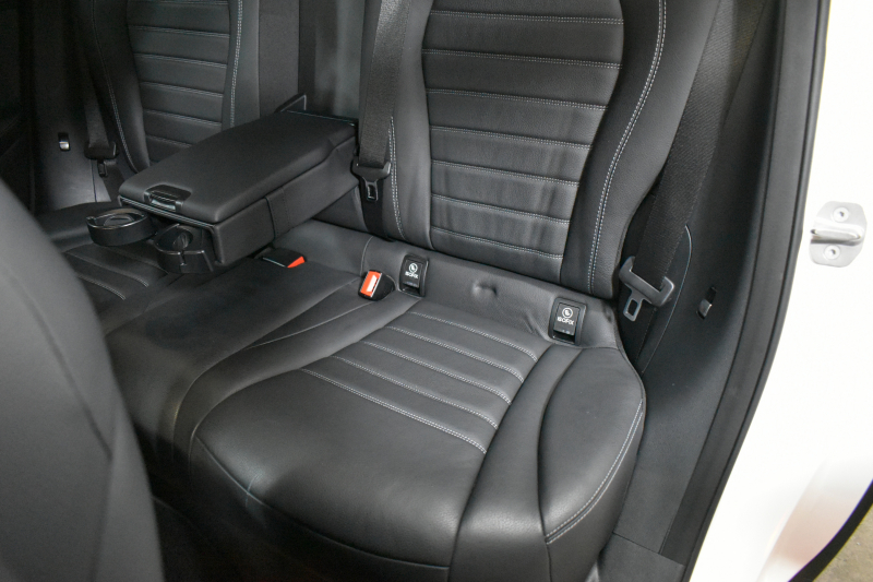 メルセデスベンツ GLC GLC220d 4ﾏﾁｯｸ ｽﾎﾟｰﾂ 本革仕様 ﾚｰﾀﾞｰｾｰﾌﾃｨP 170馬力 ﾊﾟﾉﾗﾏｻﾝﾙｰﾌ 全席ﾋｰﾀｰ黒革ｼｰﾄ ﾃﾞｨｽﾄﾛ ﾌﾞﾗｲﾝﾄﾞS Lｷｰﾌﾟ AMGｴｱﾛ19AW ｷｰGo PTS ﾍｯﾄﾞｱｯﾌﾟD ﾌﾞﾙﾒｽﾀS Fｹﾞｰﾄ 地ﾃﾞｼﾞ360ｶﾒﾗ 2年保証