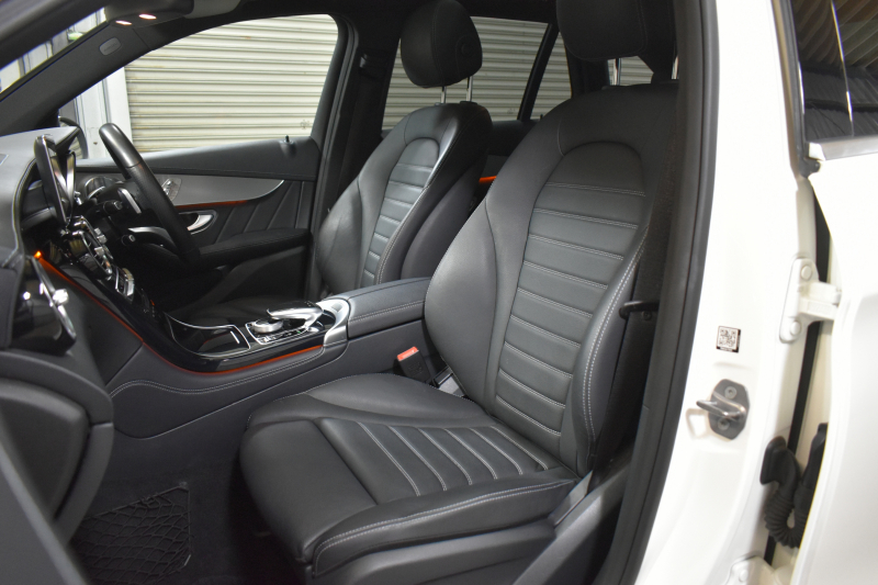 メルセデスベンツ GLC GLC220d 4ﾏﾁｯｸ ｽﾎﾟｰﾂ 本革仕様 ﾚｰﾀﾞｰｾｰﾌﾃｨP 170馬力 ﾊﾟﾉﾗﾏｻﾝﾙｰﾌ 全席ﾋｰﾀｰ黒革ｼｰﾄ ﾃﾞｨｽﾄﾛ ﾌﾞﾗｲﾝﾄﾞS Lｷｰﾌﾟ AMGｴｱﾛ19AW ｷｰGo PTS ﾍｯﾄﾞｱｯﾌﾟD ﾌﾞﾙﾒｽﾀS Fｹﾞｰﾄ 地ﾃﾞｼﾞ360ｶﾒﾗ 2年保証
