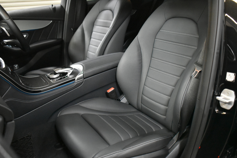 メルセデスベンツ GLC GLC250 4ﾏﾁｯｸ ｽﾎﾟｰﾂ 本革仕様 ﾚｰﾀﾞｰｾｰﾌﾃｨP 211馬力 1ｵｰﾅｰ ﾊﾟﾉﾗﾏｻﾝﾙｰﾌ 全席ﾋｰﾀｰ黒革ｼｰﾄ ﾃﾞｨｽﾄﾛ ﾌﾞﾗｲﾝﾄﾞS Lｷｰﾌﾟ AMGｴｱﾛ19AW ｷｰGo PTS ﾍｯﾄﾞｱｯﾌﾟD ﾌﾞﾙﾒｽﾀS Fｹﾞｰﾄ 地ﾃﾞｼﾞ360ｶﾒﾗ 2年保証