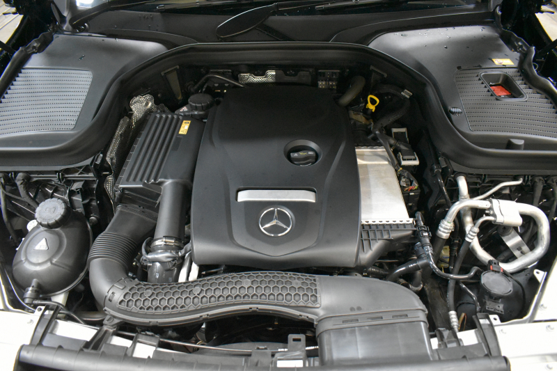 メルセデスベンツ GLC GLC250 4ﾏﾁｯｸ ｽﾎﾟｰﾂ 本革仕様 ﾚｰﾀﾞｰｾｰﾌﾃｨP 211馬力 1ｵｰﾅｰ ﾊﾟﾉﾗﾏｻﾝﾙｰﾌ 全席ﾋｰﾀｰ黒革ｼｰﾄ ﾃﾞｨｽﾄﾛ ﾌﾞﾗｲﾝﾄﾞS Lｷｰﾌﾟ AMGｴｱﾛ19AW ｷｰGo PTS ﾍｯﾄﾞｱｯﾌﾟD ﾌﾞﾙﾒｽﾀS Fｹﾞｰﾄ 地ﾃﾞｼﾞ360ｶﾒﾗ 2年保証