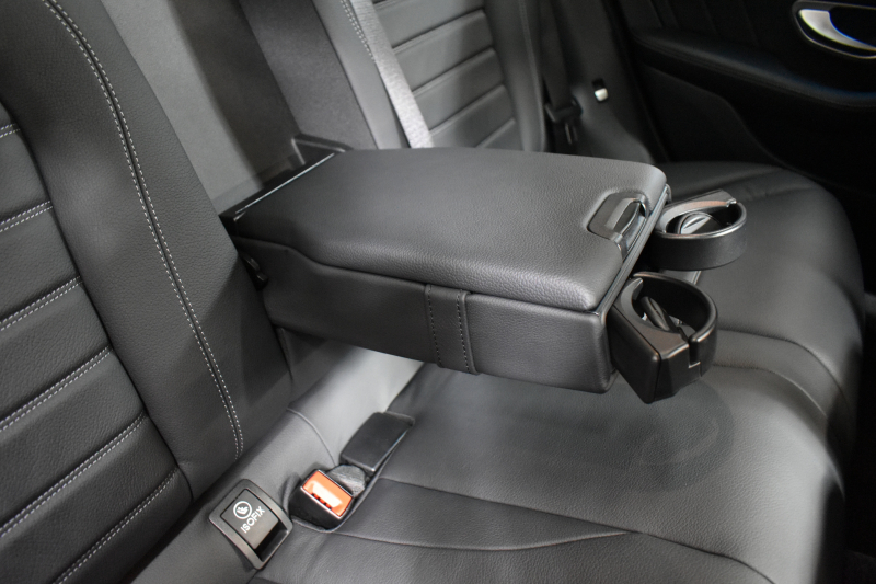 メルセデスベンツ GLC GLC250 4ﾏﾁｯｸ ｽﾎﾟｰﾂ 本革仕様 ﾚｰﾀﾞｰｾｰﾌﾃｨP 211馬力 1ｵｰﾅｰ ﾊﾟﾉﾗﾏｻﾝﾙｰﾌ 全席ﾋｰﾀｰ黒革ｼｰﾄ ﾃﾞｨｽﾄﾛ ﾌﾞﾗｲﾝﾄﾞS Lｷｰﾌﾟ AMGｴｱﾛ19AW ｷｰGo PTS ﾍｯﾄﾞｱｯﾌﾟD ﾌﾞﾙﾒｽﾀS Fｹﾞｰﾄ 地ﾃﾞｼﾞ360ｶﾒﾗ 2年保証