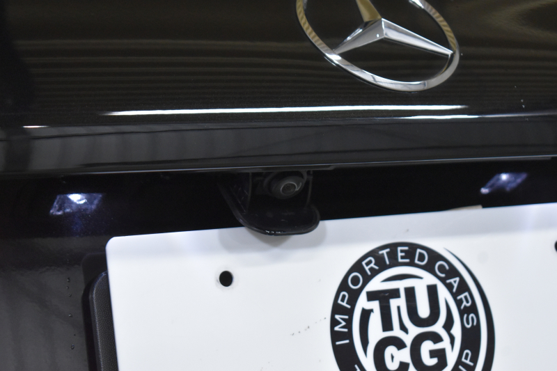 メルセデスベンツ GLC GLC250 4ﾏﾁｯｸ ｽﾎﾟｰﾂ 本革仕様 ﾚｰﾀﾞｰｾｰﾌﾃｨP 211馬力 1ｵｰﾅｰ ﾊﾟﾉﾗﾏｻﾝﾙｰﾌ 全席ﾋｰﾀｰ黒革ｼｰﾄ ﾃﾞｨｽﾄﾛ ﾌﾞﾗｲﾝﾄﾞS Lｷｰﾌﾟ AMGｴｱﾛ19AW ｷｰGo PTS ﾍｯﾄﾞｱｯﾌﾟD ﾌﾞﾙﾒｽﾀS Fｹﾞｰﾄ 地ﾃﾞｼﾞ360ｶﾒﾗ 2年保証