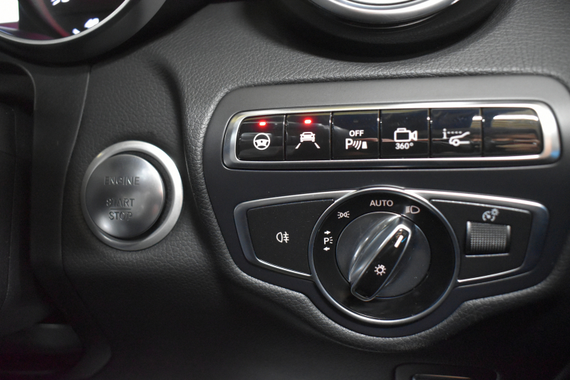 メルセデスベンツ GLC GLC250 4ﾏﾁｯｸ ｽﾎﾟｰﾂ 本革仕様 ﾚｰﾀﾞｰｾｰﾌﾃｨP 211馬力 1ｵｰﾅｰ ﾊﾟﾉﾗﾏｻﾝﾙｰﾌ 全席ﾋｰﾀｰ黒革ｼｰﾄ ﾃﾞｨｽﾄﾛ ﾌﾞﾗｲﾝﾄﾞS Lｷｰﾌﾟ AMGｴｱﾛ19AW ｷｰGo PTS ﾍｯﾄﾞｱｯﾌﾟD ﾌﾞﾙﾒｽﾀS Fｹﾞｰﾄ 地ﾃﾞｼﾞ360ｶﾒﾗ 2年保証