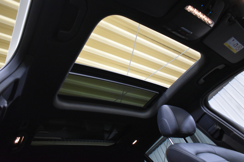 AMG GLC GLC43 4MATIC ﾚｻﾞｰｴｸｽｸﾙｰｼﾌﾞP ﾚｰﾀﾞｰｾｰﾌﾃｨP V6ﾂｲﾝﾀｰﾎﾞ/367馬力 ﾊﾟﾉﾗﾏｻﾝﾙｰﾌ 黒革 ﾌﾞﾙﾒｽﾀｰ HUD ﾃﾞｨｽﾄﾛﾆｯｸ ﾌﾞﾗｲﾝﾄﾞS ﾚｰﾝｷｰﾌﾟ ｴｱﾛ20AW ｻｲﾄﾞﾗﾝﾆﾝｸﾞﾎﾞｰﾄﾞ ﾊﾟﾅﾒﾘﾙｯｸｸﾞﾘﾙ HDDﾅﾋﾞTV 360ｶﾒﾗ ﾌｯﾄｹﾞｰﾄ 2年保証