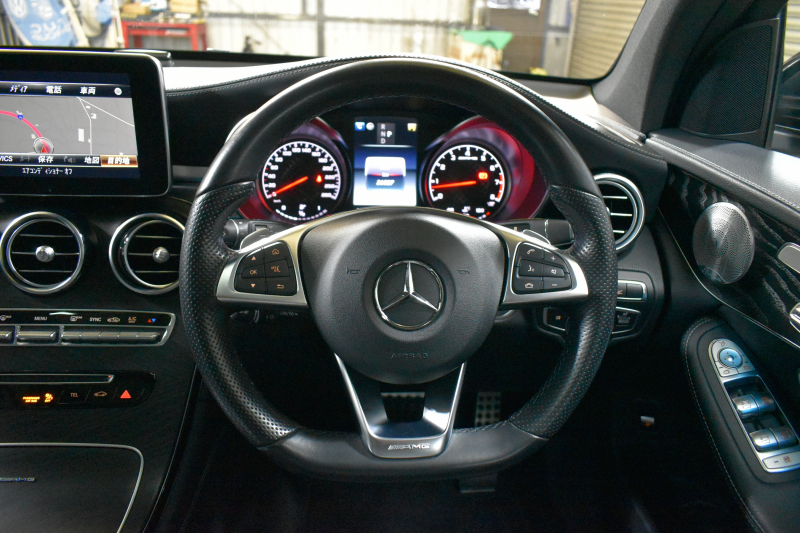 AMG GLC GLC43 4MATIC ﾚｻﾞｰｴｸｽｸﾙｰｼﾌﾞP ﾚｰﾀﾞｰｾｰﾌﾃｨP V6ﾂｲﾝﾀｰﾎﾞ/367馬力 ﾊﾟﾉﾗﾏｻﾝﾙｰﾌ 黒革 ﾌﾞﾙﾒｽﾀｰ HUD ﾃﾞｨｽﾄﾛﾆｯｸ ﾌﾞﾗｲﾝﾄﾞS ﾚｰﾝｷｰﾌﾟ ｴｱﾛ20AW ｻｲﾄﾞﾗﾝﾆﾝｸﾞﾎﾞｰﾄﾞ ﾊﾟﾅﾒﾘﾙｯｸｸﾞﾘﾙ HDDﾅﾋﾞTV 360ｶﾒﾗ ﾌｯﾄｹﾞｰﾄ 2年保証