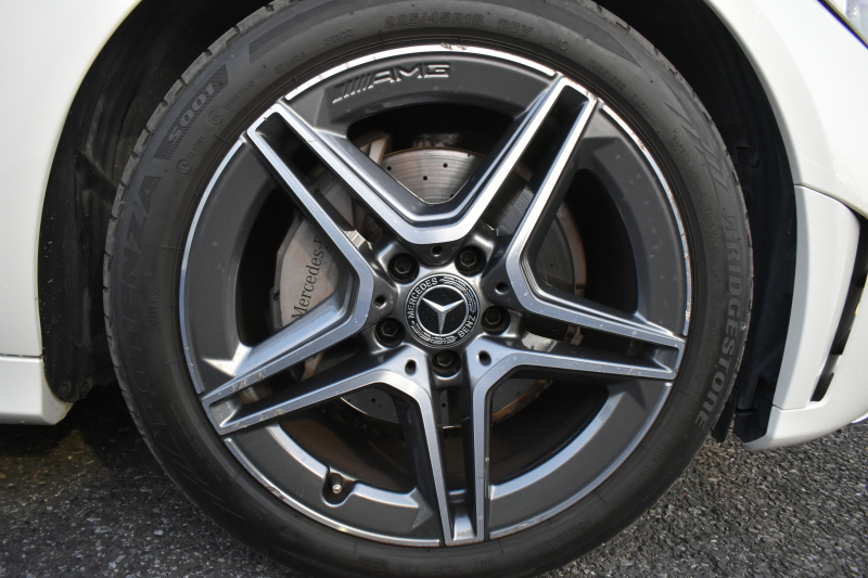 メルセデスベンツ Cクラス C200ﾜｺﾞﾝ ﾛｰﾚｳｽｴﾃﾞｨｼｮﾝｽﾎﾟｰﾂﾌﾟﾗｽ ﾚｻﾞｰｴｸｽｸﾙｰｼﾌﾞ ﾚｰﾀﾞｰSP 特別仕様車 184馬力 ﾊﾟﾉﾗﾏ MEｺﾈｸﾄ ﾋｰﾀｰ黒革 ﾃﾞｨｽﾄﾛ BSM Lﾁｪﾝ ｼﾞｱｼｽﾄ  AMGｴｱﾛ18AW ｷｰGo 液晶ﾒｰﾀｰ HUD ﾌｯﾄｹﾞｰﾄ 地ﾃﾞｼﾞﾅﾋﾞ360ｶﾒﾗ 2年保証