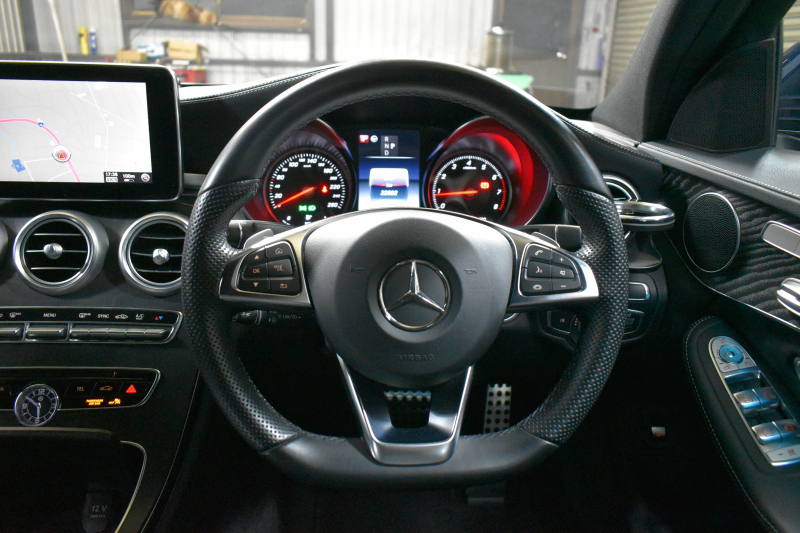 メルセデスベンツ Cクラス C200 4ﾏﾁｯｸ AVG AMGﾗｲﾝ ﾚｰﾀﾞｰｾｰﾌﾃｨP  MEｺﾈｸﾄ 9速  184馬力 燃費13.7km 4WD ﾋｰﾀｰ黒革 ﾃﾞｨｽﾄﾛ BSM Lｷｰﾌﾟ AMGｴｱﾛ18AW ｷｰﾚｽGO ﾊﾟｰｸﾄﾛ LEDﾍｯﾄﾞﾗｲﾄ ﾏﾙﾁｱﾝﾋﾞｴﾝﾄﾗｲﾄ 地ﾃﾞｼﾞﾅﾋﾞ Bｶﾒﾗ 2年保証