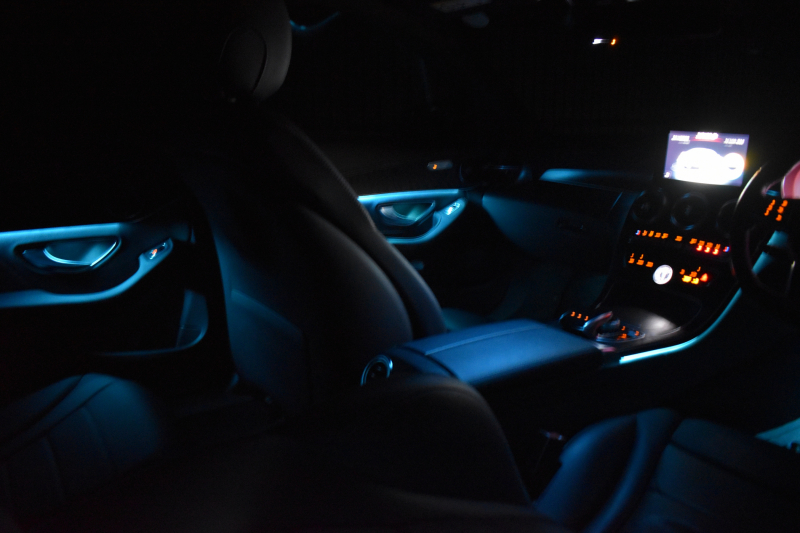 メルセデスベンツ Cクラス C200 4ﾏﾁｯｸ AVG AMGﾗｲﾝ ﾚｰﾀﾞｰｾｰﾌﾃｨP  MEｺﾈｸﾄ 9速  184馬力 燃費13.7km 4WD ﾋｰﾀｰ黒革 ﾃﾞｨｽﾄﾛ BSM Lｷｰﾌﾟ AMGｴｱﾛ18AW ｷｰﾚｽGO ﾊﾟｰｸﾄﾛ LEDﾍｯﾄﾞﾗｲﾄ ﾏﾙﾁｱﾝﾋﾞｴﾝﾄﾗｲﾄ 地ﾃﾞｼﾞﾅﾋﾞ Bｶﾒﾗ 2年保証