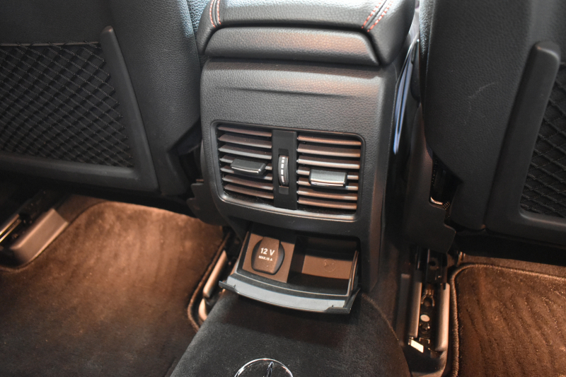 メルセデスベンツ CLAクラス CLA250 ｼｭﾎﾟﾙﾄ 4ﾏﾁｯｸ AMGﾚｻﾞｰｴｸｽｸﾙｰｼﾌﾞ ﾚｰﾀﾞｰｾｰﾌﾃｨP 後期型 2.0ﾘｯﾀｰ/218馬力 4WD 低走行 ﾊﾟﾉﾗﾏｻﾝﾙｰﾌ ﾋｰﾀｰ黒革 ﾃﾞｨｽﾄﾛ BSM Lｷｰﾌﾟ AMGｴｱﾛ18AW ｷｰﾚｽGo PTS ﾊｰﾏﾝｶｰﾄﾞﾝｻｳﾝﾄﾞ 地ﾃﾞｼﾞﾅﾋﾞ Bｶﾒﾗ 2年保証