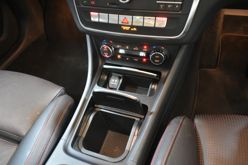 メルセデスベンツ CLAクラス CLA250 ｼｭﾎﾟﾙﾄ 4ﾏﾁｯｸ AMGﾚｻﾞｰｴｸｽｸﾙｰｼﾌﾞ ﾚｰﾀﾞｰｾｰﾌﾃｨP 後期型 2.0ﾘｯﾀｰ/218馬力 4WD 低走行 ﾊﾟﾉﾗﾏｻﾝﾙｰﾌ ﾋｰﾀｰ黒革 ﾃﾞｨｽﾄﾛ BSM Lｷｰﾌﾟ AMGｴｱﾛ18AW ｷｰﾚｽGo PTS ﾊｰﾏﾝｶｰﾄﾞﾝｻｳﾝﾄﾞ 地ﾃﾞｼﾞﾅﾋﾞ Bｶﾒﾗ 2年保証