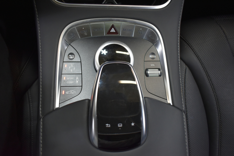 メルセデスベンツ Sクラス S400h ｴｸｽｸﾙｰｼﾌﾞ AMGﾗｲﾝ ﾗｸﾞｼﾞｭｱﾘｰP ﾚｰﾀﾞｰｾｰﾌﾃｨP 左ﾊﾝﾄﾞﾙ 中期型 V6ｴﾝｼﾞﾝ/306馬力 ﾊﾟﾉﾗﾏｻﾝﾙｰﾌ ﾋｰﾀｰ&ﾍﾞﾝﾁﾚｰﾀｰ黒革 ﾌﾞﾙﾒｽﾀｰ HUD AMGｴｱﾛ19AW ﾃﾞｨｽﾄﾛ ﾌﾞﾗｲﾝﾄﾞS ﾚｰﾝｷｰﾌﾟ HDDﾅﾋﾞTV 360ｶﾒﾗ ﾌｯﾄﾄﾗﾝｸ 2年保証