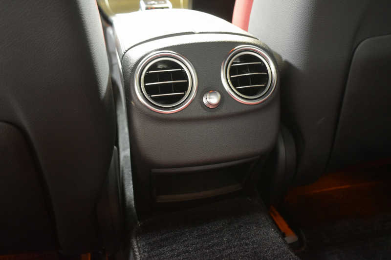 AMG Cクラス C43 4M EXC ﾚｰﾀﾞｰP  左H 1ｵｰﾅｰ 3.0LV6ﾀｰﾎﾞ367馬力 ﾋｰﾀｰ赤革 ﾃﾞｨｽﾄﾛ ﾌﾞﾗｲﾝﾄﾞｽﾎﾟｯﾄ Lｷｰﾌﾟ AMGｴｱﾛ19AW ｷｰGO ﾌﾞﾙﾒｽﾀｰS ﾌｯﾄﾄﾗﾝｸ 地ﾃﾞｼﾞBｶﾒﾗ PTS 2年保証