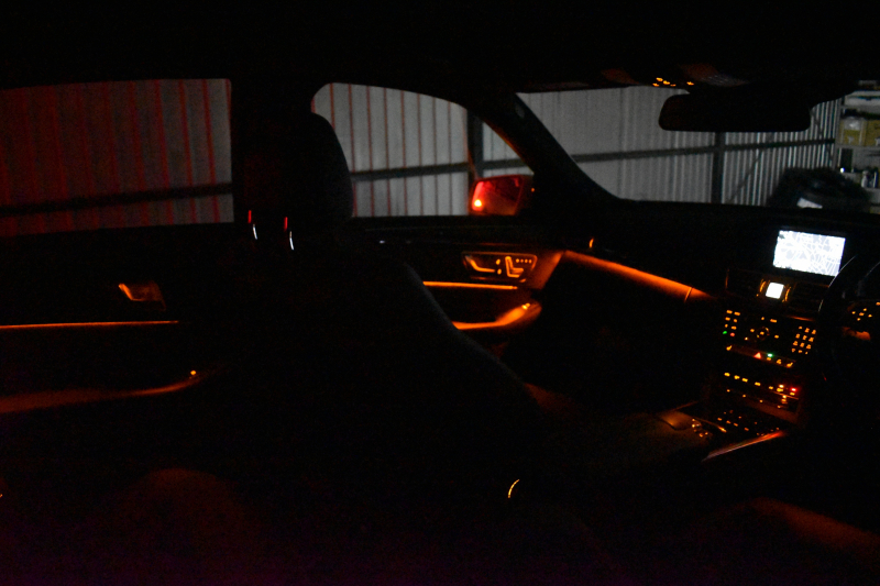 メルセデスベンツ Eクラス E250 AVG AMGｽﾎﾟｰﾂ ﾚｰﾀﾞｰSP 後期 ﾋｰﾀｰ黒半革 ﾃﾞｨｽﾄﾛ Bｽﾎﾟｯﾄ Lｷｰﾌﾟ ｷｰﾚｽGo AMGｴｱﾛ18AW ﾊﾟｰｸﾄﾛ LEDﾍｯﾄﾞ 駐車支援 地ﾃﾞｼﾞﾅﾋﾞ 360ｶﾒﾗ 2年保証