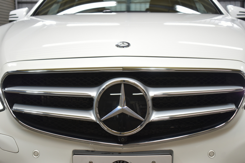 メルセデスベンツ Eクラス E250 AVG AMGｽﾎﾟｰﾂ ﾚｰﾀﾞｰSP 後期 ﾋｰﾀｰ黒半革 ﾃﾞｨｽﾄﾛ Bｽﾎﾟｯﾄ Lｷｰﾌﾟ ｷｰﾚｽGo AMGｴｱﾛ18AW ﾊﾟｰｸﾄﾛ LEDﾍｯﾄﾞ 駐車支援 地ﾃﾞｼﾞﾅﾋﾞ 360ｶﾒﾗ 2年保証