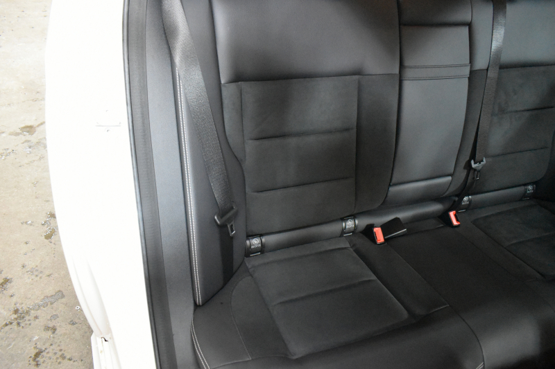 メルセデスベンツ Eクラス E250 AVG AMGｽﾎﾟｰﾂ ﾚｰﾀﾞｰSP 後期 ﾋｰﾀｰ黒半革 ﾃﾞｨｽﾄﾛ Bｽﾎﾟｯﾄ Lｷｰﾌﾟ ｷｰﾚｽGo AMGｴｱﾛ18AW ﾊﾟｰｸﾄﾛ LEDﾍｯﾄﾞ 駐車支援 地ﾃﾞｼﾞﾅﾋﾞ 360ｶﾒﾗ 2年保証