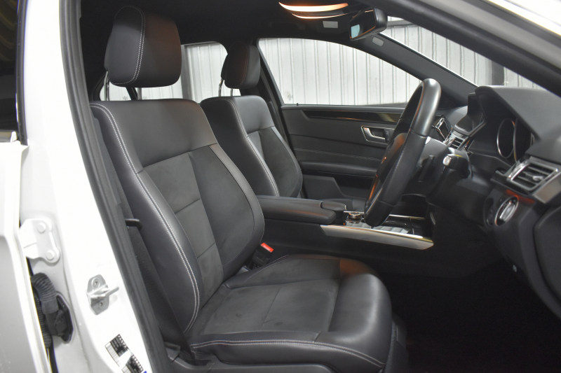 メルセデスベンツ Eクラス E250 AVG AMGｽﾎﾟｰﾂ ﾚｰﾀﾞｰSP 後期 ﾋｰﾀｰ黒半革 ﾃﾞｨｽﾄﾛ Bｽﾎﾟｯﾄ Lｷｰﾌﾟ ｷｰﾚｽGo AMGｴｱﾛ18AW ﾊﾟｰｸﾄﾛ LEDﾍｯﾄﾞ 駐車支援 地ﾃﾞｼﾞﾅﾋﾞ 360ｶﾒﾗ 2年保証