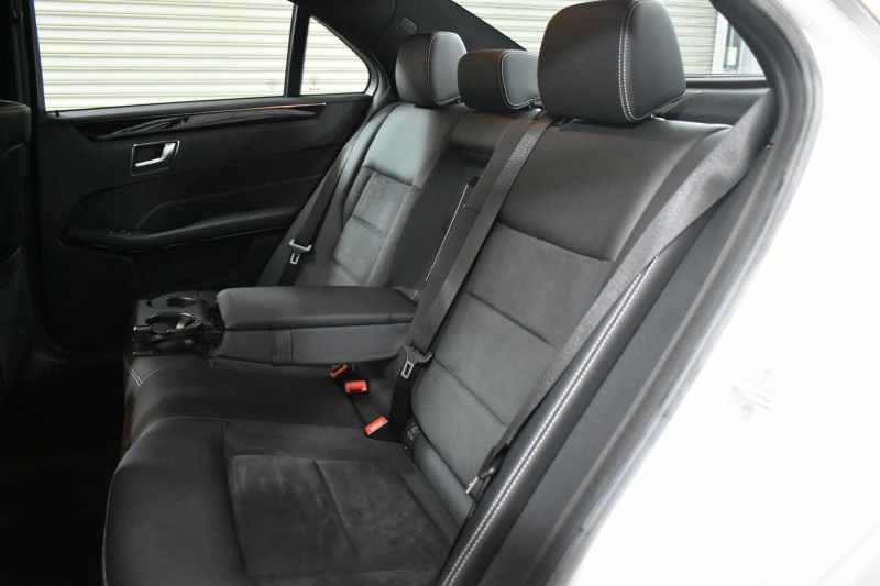 メルセデスベンツ Eクラス E250 AVG AMGｽﾎﾟｰﾂ ﾚｰﾀﾞｰSP 後期 ﾋｰﾀｰ黒半革 ﾃﾞｨｽﾄﾛ Bｽﾎﾟｯﾄ Lｷｰﾌﾟ ｷｰﾚｽGo AMGｴｱﾛ18AW ﾊﾟｰｸﾄﾛ LEDﾍｯﾄﾞ 駐車支援 地ﾃﾞｼﾞﾅﾋﾞ 360ｶﾒﾗ 2年保証