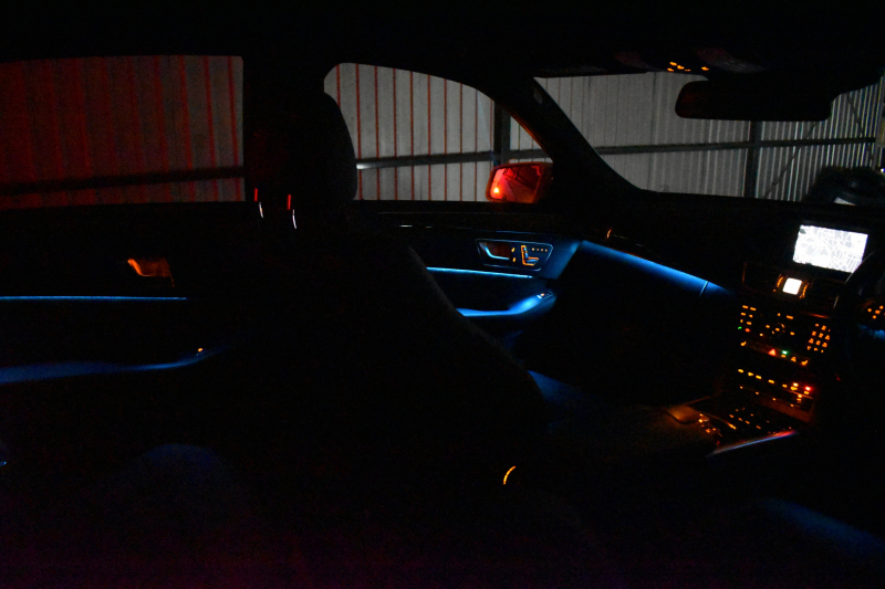 メルセデスベンツ Eクラス E250 AVG AMGｽﾎﾟｰﾂ ﾚｰﾀﾞｰSP 後期 ﾋｰﾀｰ黒半革 ﾃﾞｨｽﾄﾛ Bｽﾎﾟｯﾄ Lｷｰﾌﾟ ｷｰﾚｽGo AMGｴｱﾛ18AW ﾊﾟｰｸﾄﾛ LEDﾍｯﾄﾞ 駐車支援 地ﾃﾞｼﾞﾅﾋﾞ 360ｶﾒﾗ 2年保証