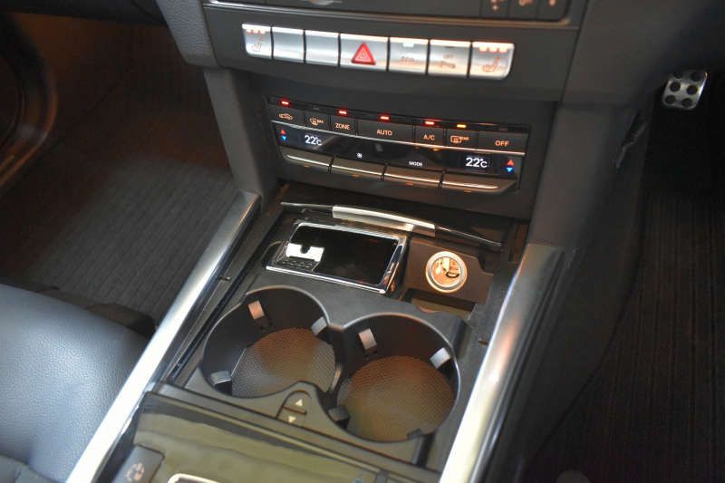 メルセデスベンツ Eクラス E250 AVG AMGｽﾎﾟｰﾂ ﾚｰﾀﾞｰSP 後期 ﾋｰﾀｰ黒半革 ﾃﾞｨｽﾄﾛ Bｽﾎﾟｯﾄ Lｷｰﾌﾟ ｷｰﾚｽGo AMGｴｱﾛ18AW ﾊﾟｰｸﾄﾛ LEDﾍｯﾄﾞ 駐車支援 地ﾃﾞｼﾞﾅﾋﾞ 360ｶﾒﾗ 2年保証