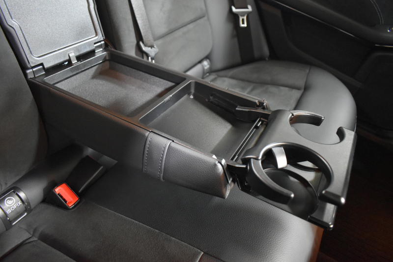 メルセデスベンツ Eクラス E250 AVG AMGｽﾎﾟｰﾂ ﾚｰﾀﾞｰSP 後期 ﾋｰﾀｰ黒半革 ﾃﾞｨｽﾄﾛ Bｽﾎﾟｯﾄ Lｷｰﾌﾟ ｷｰﾚｽGo AMGｴｱﾛ18AW ﾊﾟｰｸﾄﾛ LEDﾍｯﾄﾞ 駐車支援 地ﾃﾞｼﾞﾅﾋﾞ 360ｶﾒﾗ 2年保証