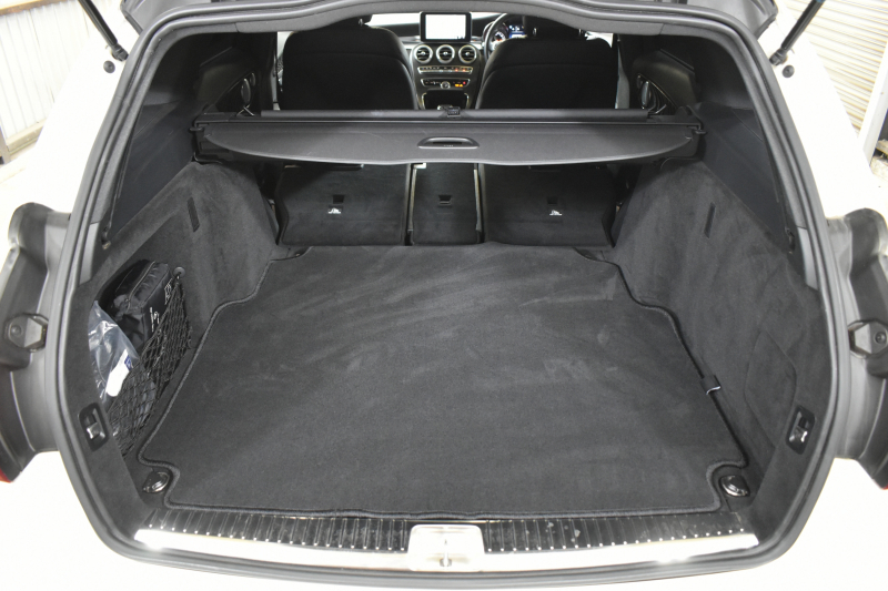 メルセデスベンツ Cクラス C250ﾜｺﾞﾝ ｽﾎﾟｰﾂ 本革仕様 ﾚｰﾀﾞｰｾｰﾌﾃｨP 高出力EG 211馬力 1ｵﾅ ﾋｰﾀｰ黒本革 ﾃﾞｨｽﾄﾛ BSM Lｷｰﾌﾟ AMGｴｱﾛ19AW ｷｰﾚｽGO ﾊﾟｰｸﾄﾛ HUD ﾌｯﾄｹﾞｰﾄ ﾌﾞﾙﾒｽﾀｰ LEDﾍｯﾄﾞﾗｲﾄ ﾏﾙﾁｶﾗｰｱﾝﾋﾞｴﾝﾄ 地ﾃﾞｼﾞHDDﾅﾋﾞ Bｶﾒﾗ 2年保証